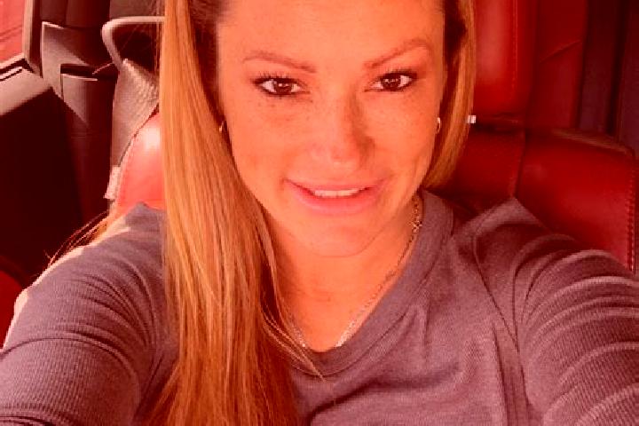 Natalie, 34, a blonde amber-eyed mixed companion based in Coemceli. Offering Prostate Massage, Travel Companion, Overnight. Available for incall and outcall,...