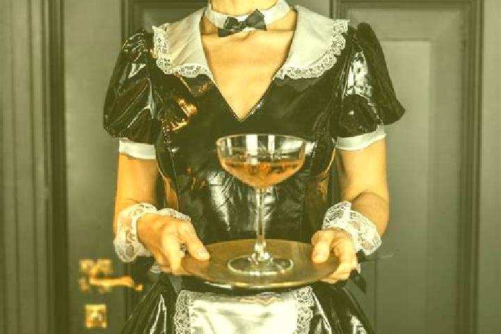 Natalie, 34, a dark blonde amber-eyed caucasian companion based in Castle Hayne. Offering Party Girl, Domination, Travel Companion, Tantra. Available for inc...