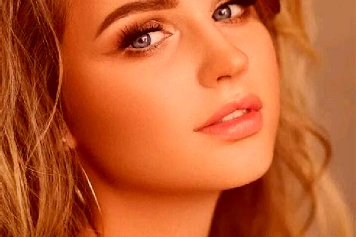 Natalie, 34, a dark blonde blue-eyed slavic companion based in Aldeadavila de la Ribera. Offering Dinner Date, Party Girl, Tantra, Fetish, Travel Companion. ...