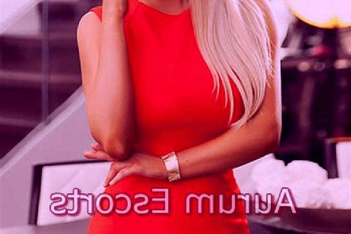 Natalie, 34, a red grey-eyed european companion based in Kountiguisso. Offering Striptease, A-Level, Domination. Available for incall and outcall, overnight ...