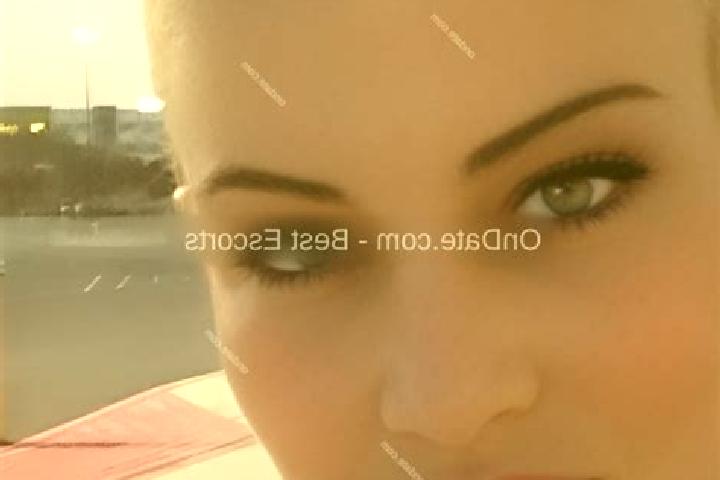 Natalie, 34 — Escort in Maywood, United States