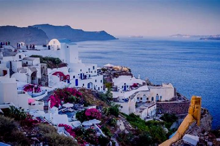 Natalie, 34 — Escort in Triadhion, Greece