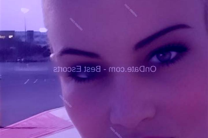 Natalie, 34 — Escort in Xianyuan, China