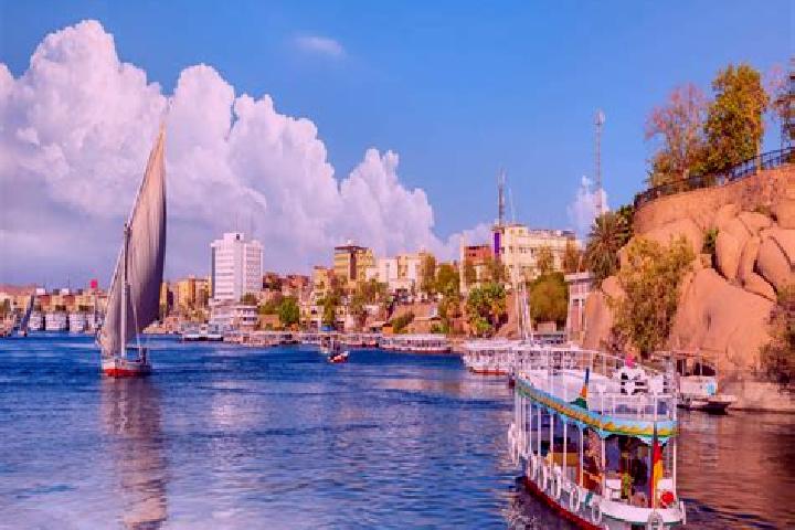 Natalie, 34 — Escort in Zaafarana, Egypt
