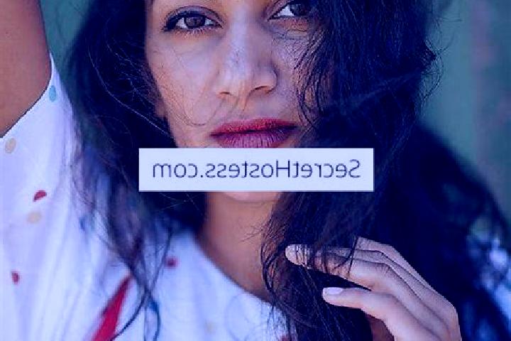 Natalie, 35, a black brown-eyed indian companion based in Kambja. Offering 69, Overnight, Travel Companion. Available for incall and outcall, day and evening...