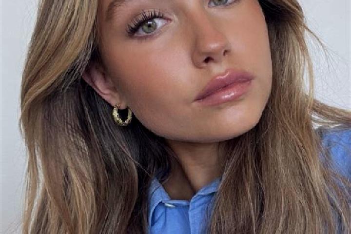 Natalie, 35, a dark blonde green-eyed mixed companion based in Lesmurdie. Offering A-Level, OWO, Travel Companion. Available for incall and outcall, overnigh...