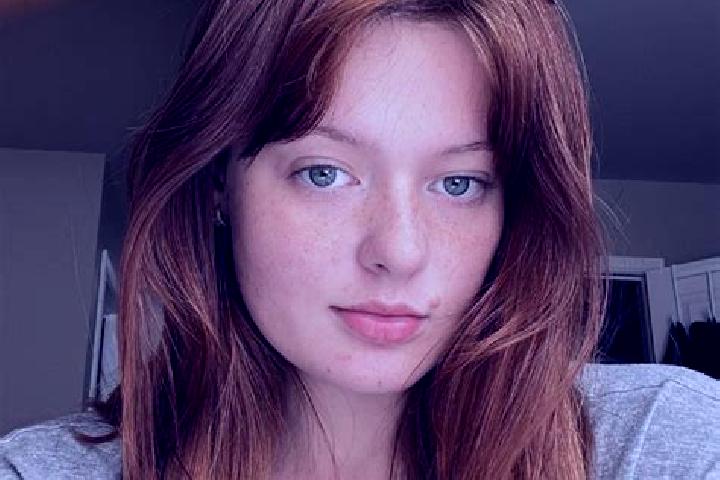 Natalie, 35, a red grey-eyed caucasian companion based in Zapote de San Vicente. Offering CIM, Girlfriend Experience, Couples. Available for incall and outca...