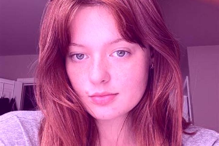 Natalie, 35, a red grey-eyed caucasian companion based in Zembrzyce. Offering Massage, A-Level, Travel Companion. Available for incall and outcall, day and e...