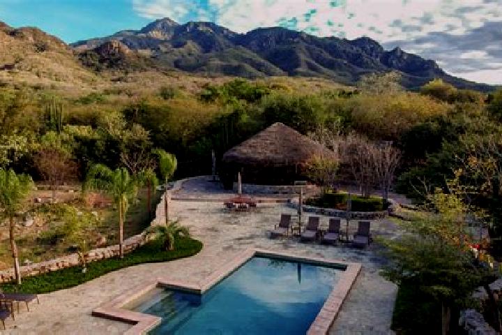 Natalie, 35 — Escort in El Pedregal de Guadalupe Hidalgo, Mexico