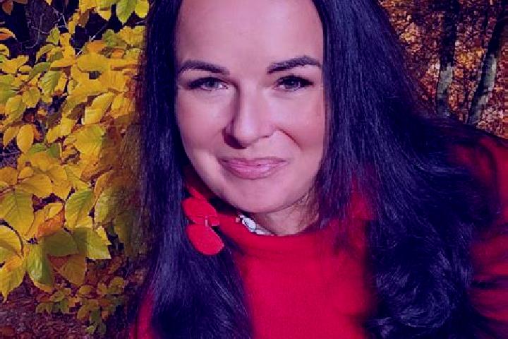 Natalie, 35 — Escort in Narew, Poland