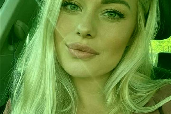 Natalie, 36, a blonde hazel-eyed latina companion based in Irricana. Offering Overnight, Dinner Date, Prostate Massage, Girlfriend Experience. Available for ...
