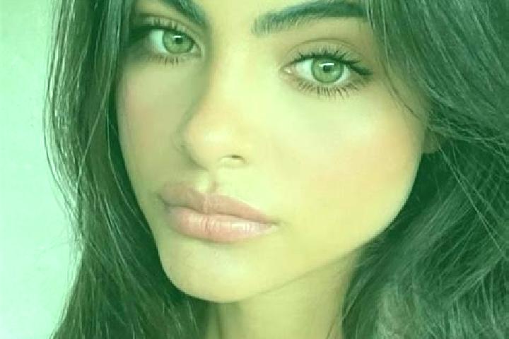 Natalie, 36, a brunette dark-eyed middle eastern companion based in Nazare do Piaui. Offering GFE, A-Level, Deep French Kissing. Available for incall and out...