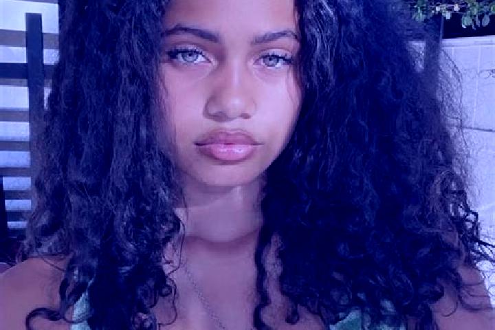 Natalie, 36, a chestnut green-eyed mixed companion based in Makua. Offering Travel Companion, Domination, Deep French Kissing. Available for incall and outca...