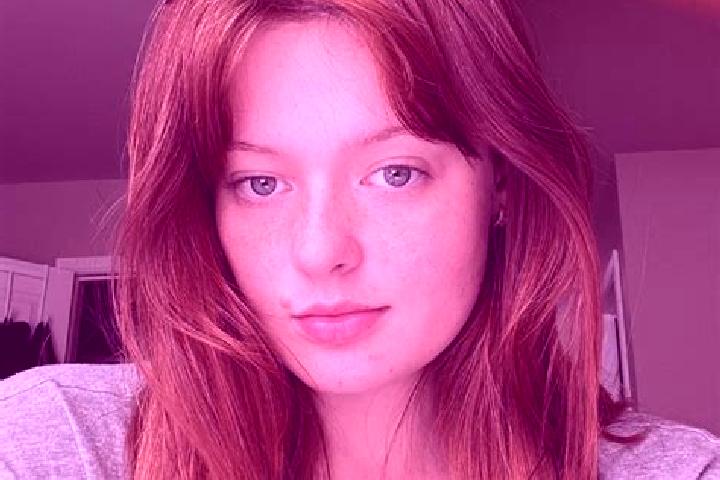 Natalie, 36, a red grey-eyed caucasian companion based in La Porcherie. Offering GFE, Domination, Travel Companion, Prostate Massage. Available for incall an...