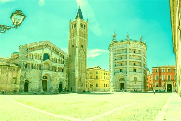Natalie, 36 — Escort in Basilicanova, Italy