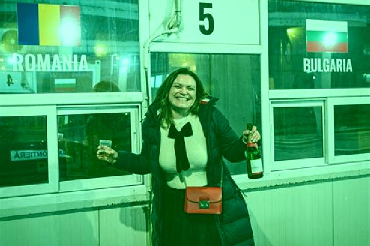 Natalie, 36 — Escort in Iadara, Romania