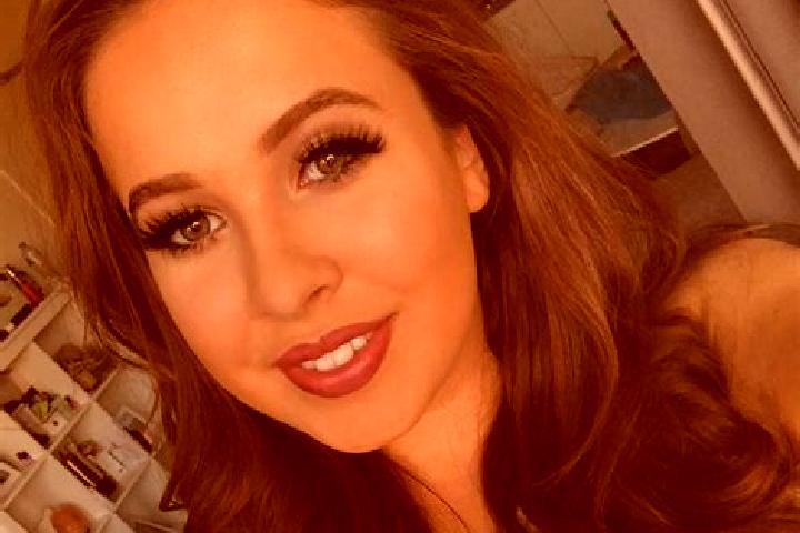Natalie, 37, a dark blonde amber-eyed caucasian companion based in Juan Jose Rojas. Offering A-Level, Striptease, Prostate Massage, CIM. Available for incall...