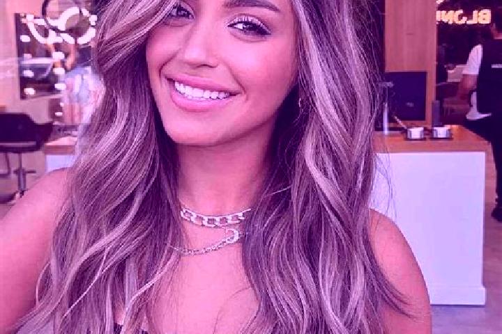 Natalie, 37, a dark blonde dark-eyed latina companion based in Whitefish Bay. Offering 69, OWO, Travel Companion, Dinner Date. Available for incall and outca...