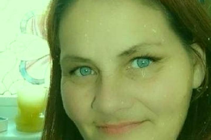 Natalie, 37, a red blue-eyed mediterranean companion based in Capalna de Jos. Offering Couples, Tantra, 69. Available for incall and outcall, day and evening...