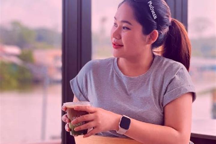 Natalie, 37 — Escort in Chum Phae, Thailand