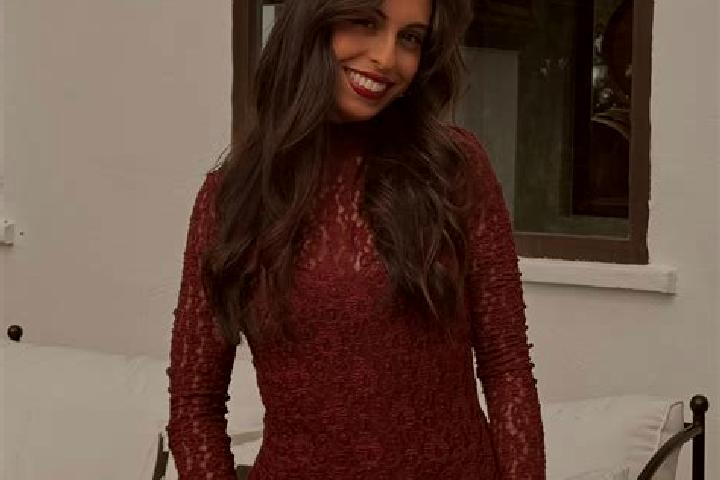 Natalie, 37 — Escort in Piru, Indonesia