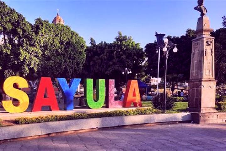 Natalie, 37 — Escort in Sayula, Mexico
