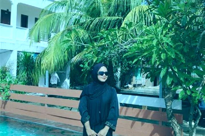 Natalie, 37 — Escort in Sintung Timur, Indonesia
