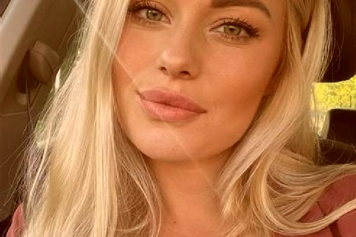 Natalie, 38, a blonde hazel-eyed middle eastern companion based in Otterstadt. Offering Duos, Couples, CIM. Available for incall and outcall, day and evening...