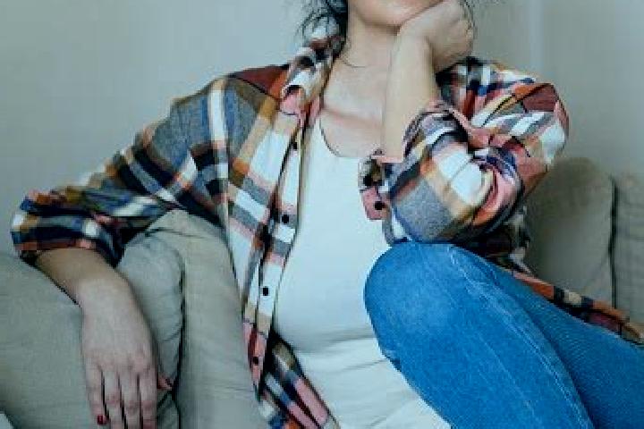 Natalie, 38, a brunette blue-eyed middle eastern companion based in Hitzacker. Offering Dinner Date, Massage, Tantra, Roleplay. Available for incall and outc...