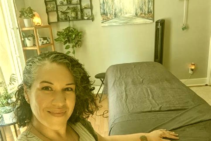 Natalie, 38, a brunette dark-eyed slavic companion based in South Hempstead. Offering Massage, Couples, A-Level. Available for incall and outcall, day and ev...