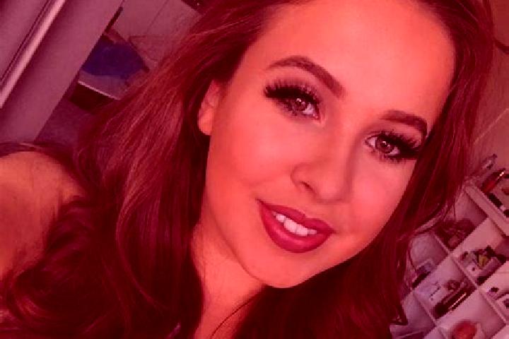 Natalie, 38, a dark blonde amber-eyed european companion based in Astakos. Offering A-Level, Erotic Massage, Deep French Kissing, Domination. Available for i...