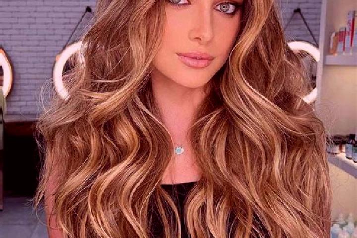 Natalie, 38, a dark blonde dark-eyed middle eastern companion based in Eresos. Offering Dinner Date, Erotic Massage, Roleplay, Domination. Available for inca...
