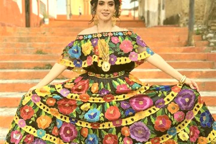 Natalie, 39 — Escort in Democratica Chiapaneca, Mexico