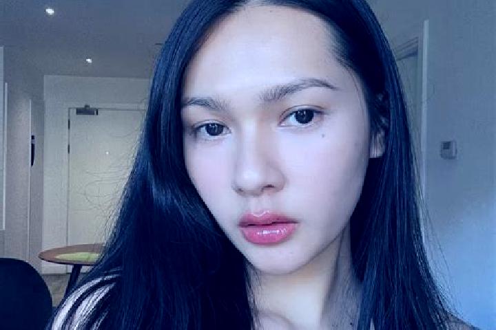 Natalie, 39 — Escort in Jida, China