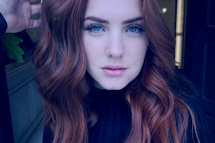 Nora, 20, a auburn blue-eyed ebony companion based in Gadhra. Offering Couples, Roleplay, Girlfriend Experience, Massage. Available for incall and outcall, d...