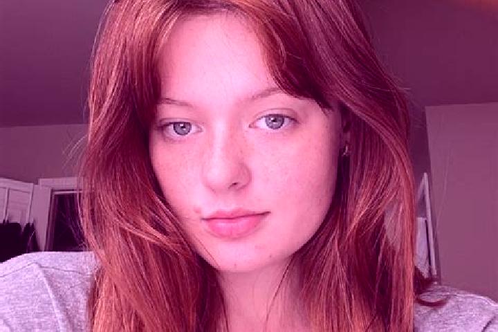 Nora, 20, a auburn brown-eyed caucasian companion based in Kalnik. Offering A-Level, 69, BDSM. Available for incall and outcall, day and evening dates.