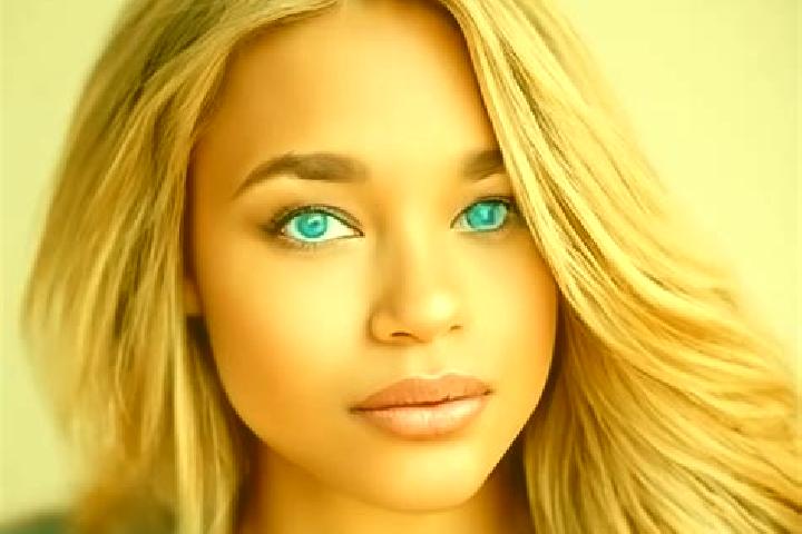 Nora, 20, a blonde blue-eyed latina companion based in Financial District. Offering 69, Girlfriend Experience, Party Girl, Overnight, Erotic Massage. Availab...
