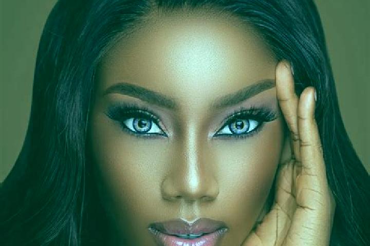 Nora, 20, a chestnut blue-eyed ebony companion based in Stretton. Offering Couples, Duos, BDSM, Dinner Date, Striptease. Available for incall and outcall, ov...