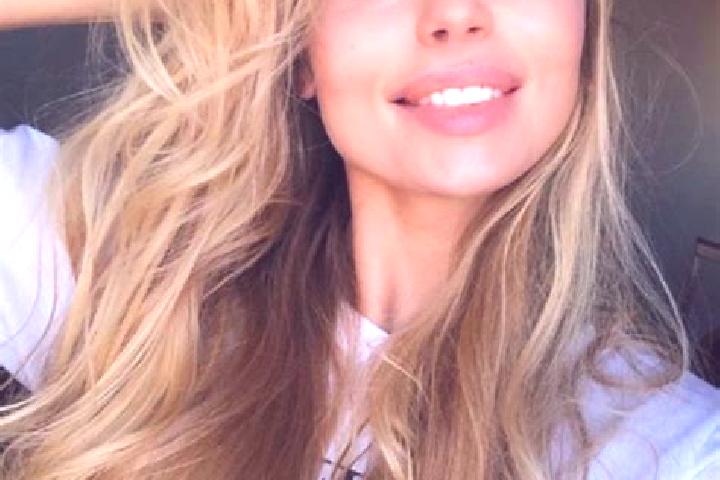 Nora, 20, a dark blonde amber-eyed european companion based in Maojiazao. Offering Deep French Kissing, GFE, Travel Companion. Available for incall and outca...