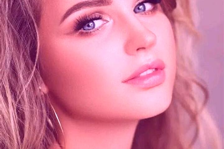 Nora, 20, a dark blonde blue-eyed slavic companion based in Iriveri. Offering A-Level, Domination, Roleplay. Available for incall and outcall, day and evenin...
