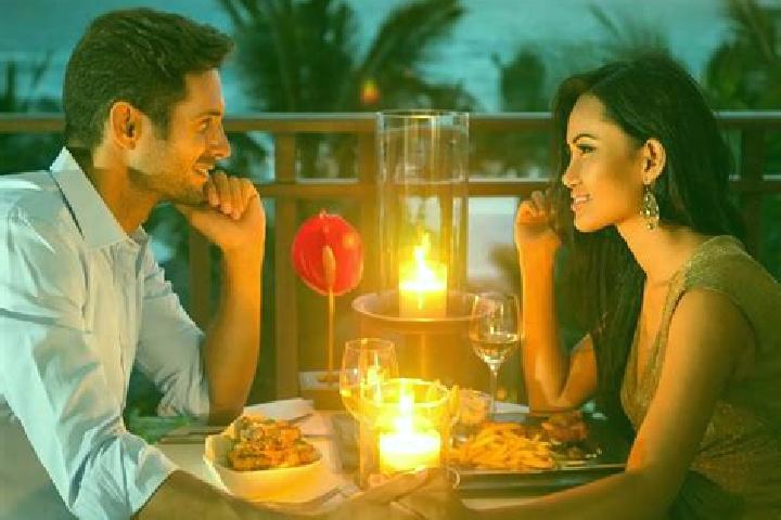 Nora, 20, a red grey-eyed caucasian companion based in Topton. Offering Dinner Date, Couples, A-Level, Duos. Available for incall and outcall, day and evenin...