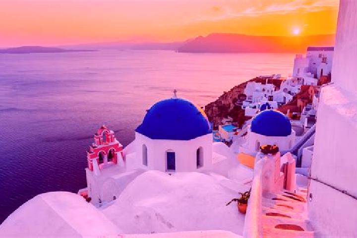 Nora, 20 — Escort in Chrysochori, Greece