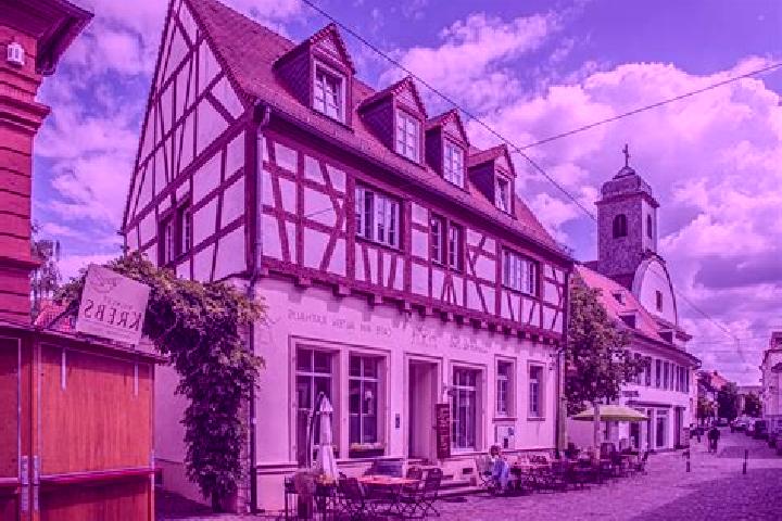 Nora, 20 — Escort in Freinsheim, Germany