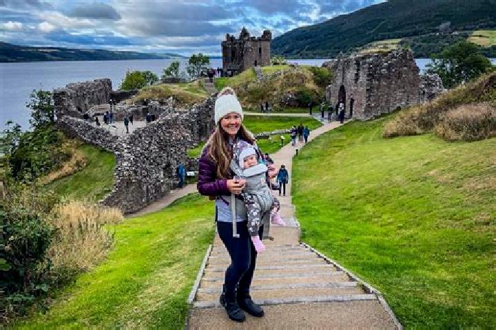 Nora, 20 — Escort in Inverness, United Kingdom