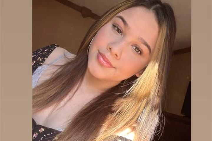 Nora, 20 — Escort in South Roxana, United States