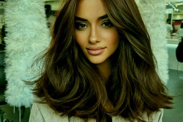 Nora, 21, a auburn brown-eyed latina companion based in Shunhe. Offering GFE, OWO. Available for incall and outcall, day and evening dates.