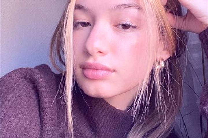 Nora, 21, a blonde brown-eyed middle eastern companion based in Hisn Bani Sa d. Offering Overnight, Massage, OWO, Tantra, Striptease. Available for incall an...