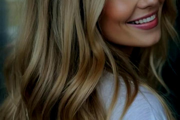 Nora, 21, a blonde hazel-eyed mixed companion based in Shouson Hill. Offering Deep French Kissing, 69, Duos. Available for incall and outcall, day and evenin...