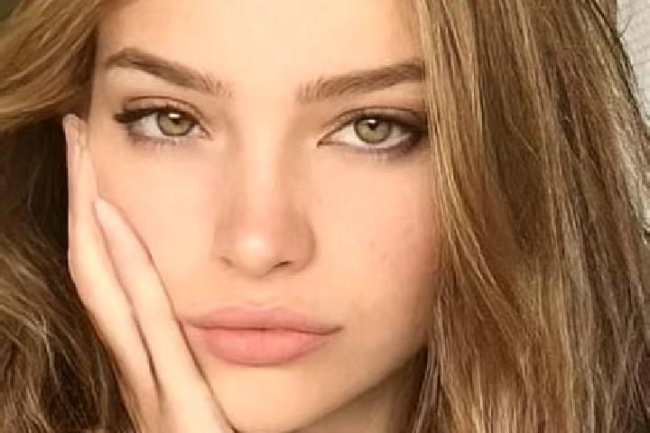 Nora, 21, a brunette brown-eyed mediterranean companion based in Barrio Puentecillas el Deposito. Offering A-Level, Roleplay, 69, Erotic Massage. Available f...