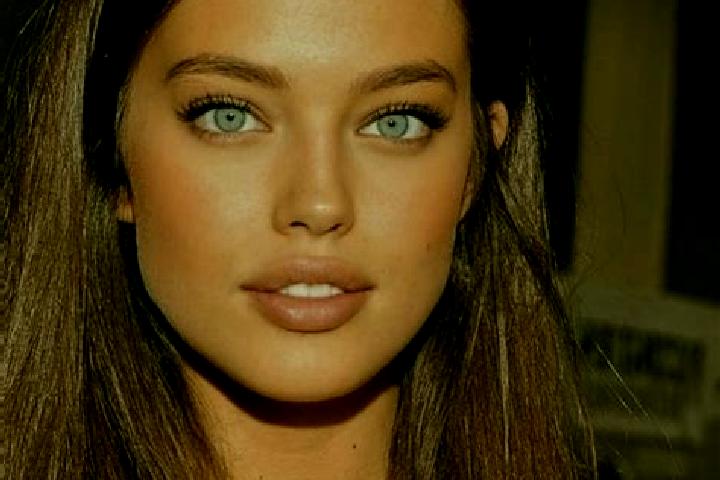 Nora, 21, a chestnut green-eyed caucasian companion based in Palmira. Offering Overnight, Travel Companion, Domination, Striptease, BDSM. Available for incal...